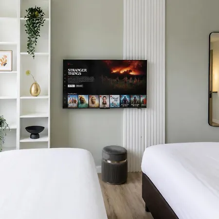Aparthotel For 2, Near Attractions 3*