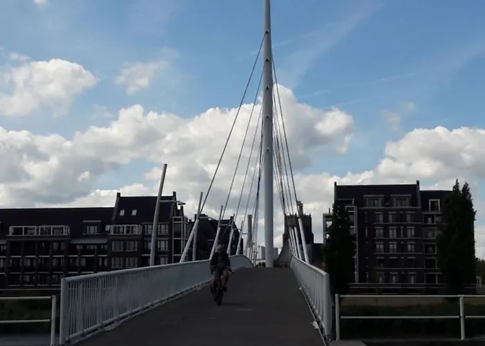 Comfort W Kitchen&wifi Apartment