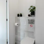 Comfort W Kitchen & Wifi