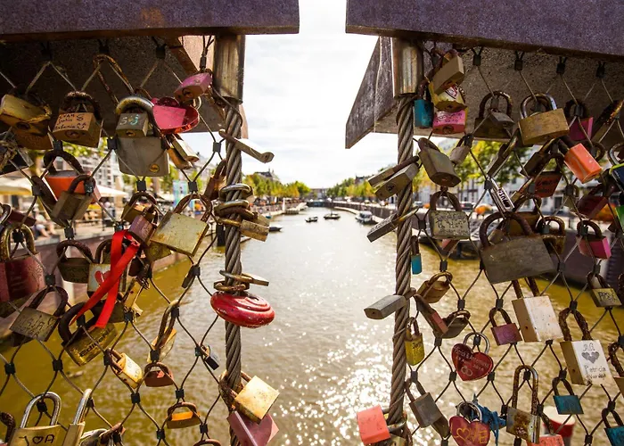 Апартаменты Comfort W Kitchen & Wifi Рамсдонксвер